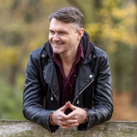 Active Resonance Technique Based On Kinesiology